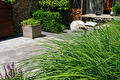 Tuin en terras in zomerse sferen (5)